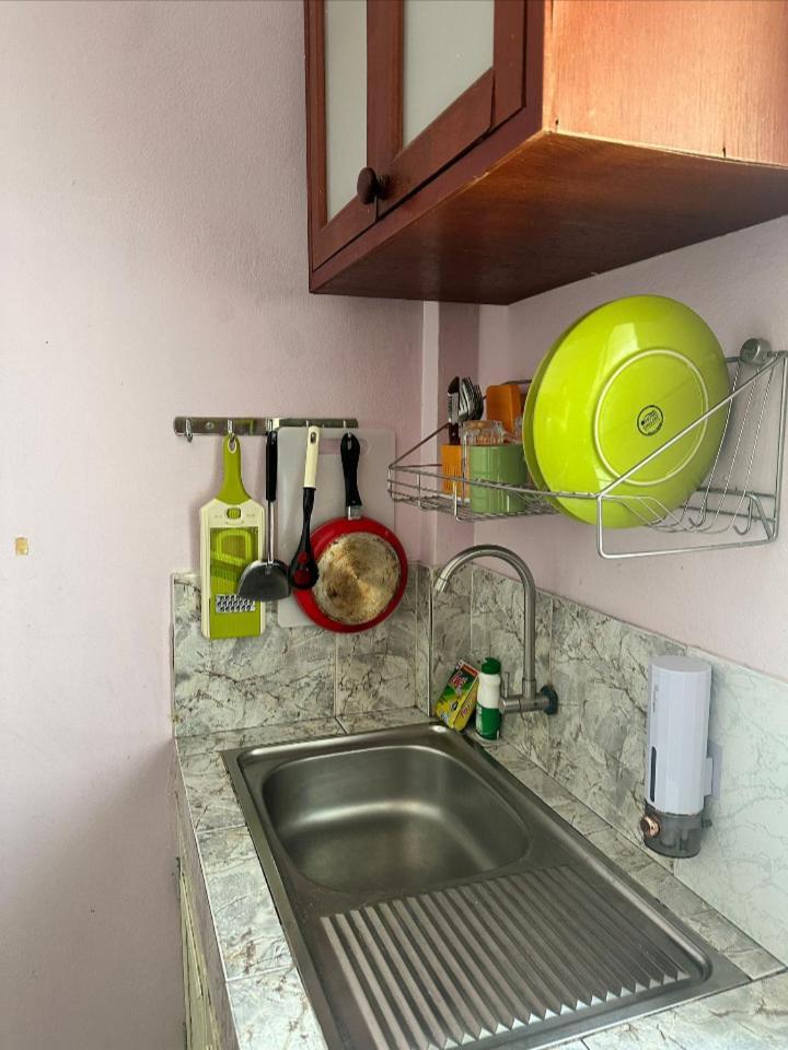 Studio With Aircon N Kitchen Bang Tao Beach  Eksteriør billede