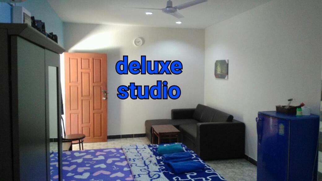 Studio With Aircon N Kitchen Bang Tao Beach  Eksteriør billede